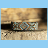 LAUMĖ - 2,5 cm pločio austos juostos antkaklis